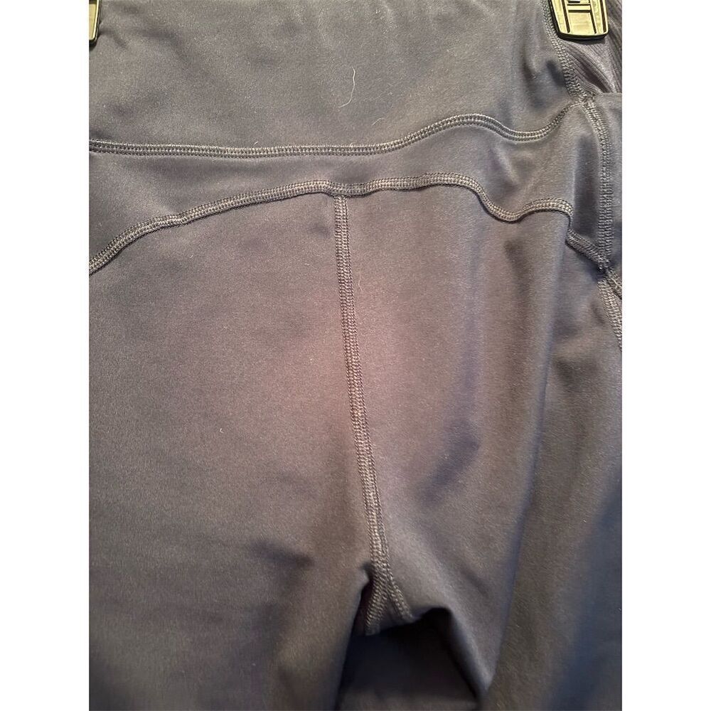 3/$15 Avia Women's Cropped Leggings Navy Blue Size L with Side Pockets - Picture 8 of 11